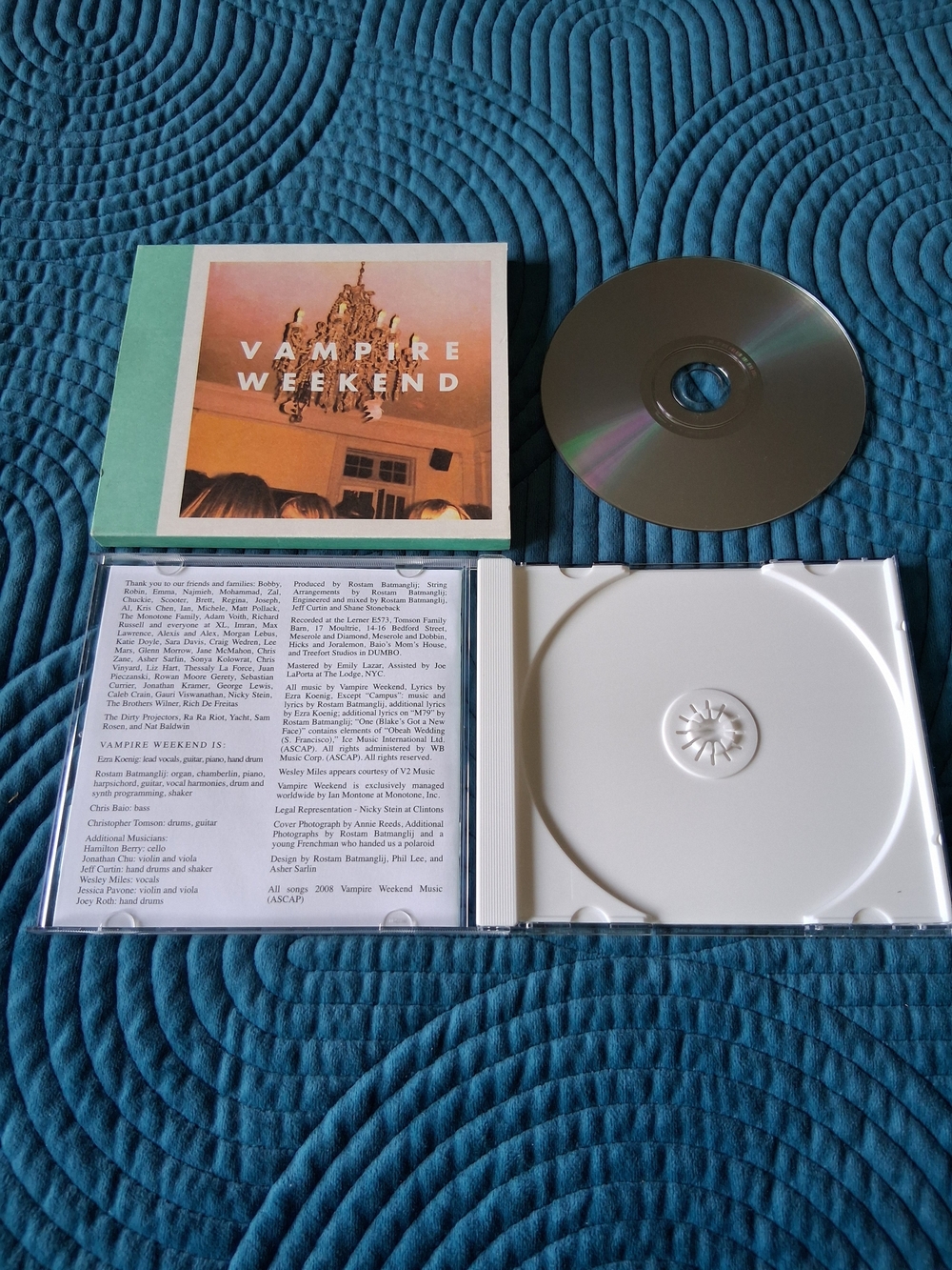 Vampire Weekend CD Album - Vampire Weekend - Picture 6 of 6